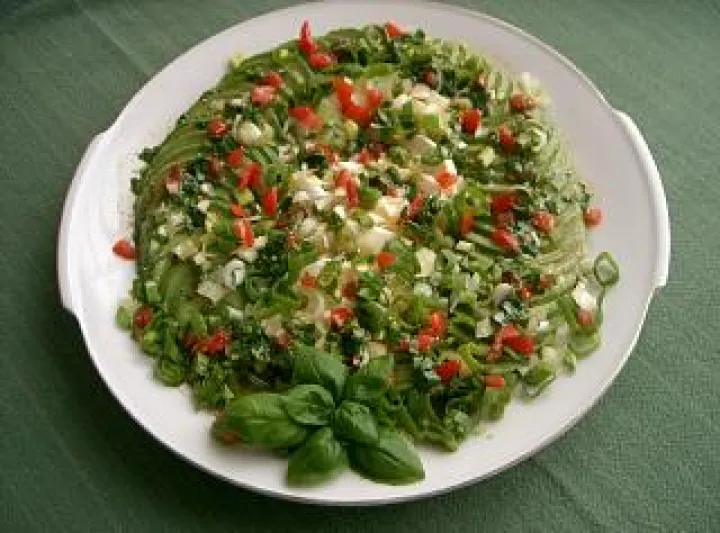 Mozzarellasalat mit Avocado