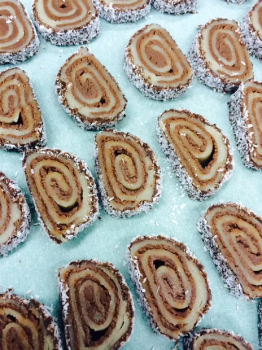 Nougat - Marzipan Schnecken