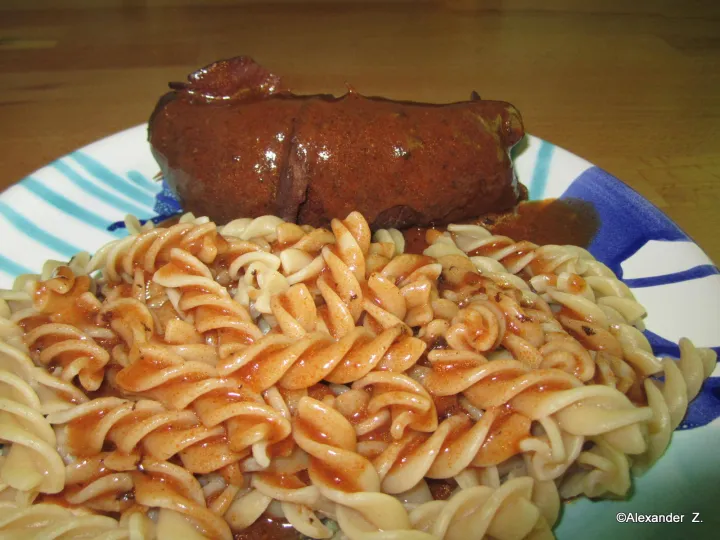 Gefüllte Rindsroulade