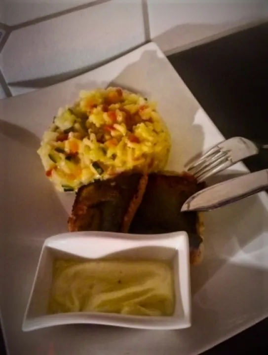 Saibling mit Gemüserisotto und Beurre blanc