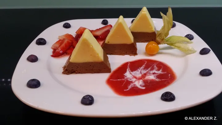 Dreierlei Schokoladen-Terrine