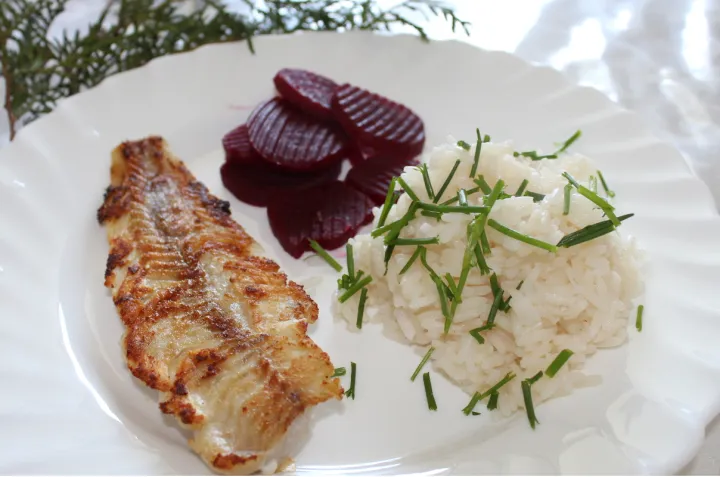 Seelachs-Filet mit Reis