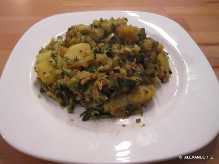Kartoffel-Zucchinigröstl